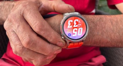 Adultos mayores: el mejor reloj inteligente para cuidar su salud tiene 22% de descuento en Amazon