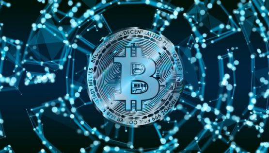 Bitcoin y Ethereum avanzan pese a la tensión global: así cerraron marzo