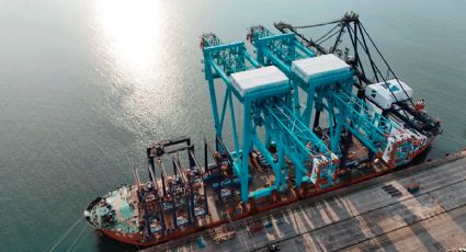 Puerto de Manzanillo recibe nuevas grúas con inversión de 300 millones de pesos
