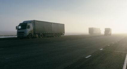 Contratistas ofrecen 100,000 dólares anuales a transportistas ante escasez de camioneros en Estados Unidos