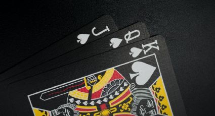 ¿Cómo ganar dinero jugando ICE Poker en el metaverso de Descentraland?