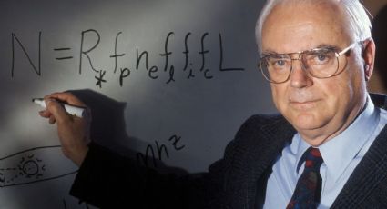 Muere Frank Drake, creador del mensaje de Arecibo y de la ecuación para hallar vida extraterrestre