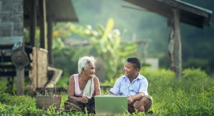 ¿Por qué tenemos un mayor vínculo con nuestras ABUELAS maternas? La ciencia lo responde