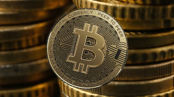 ¿El Bitcoin se desploma a 8,000 dólares? Esto dicen los analistas