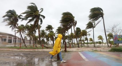 Huracán Milton se fortalece categoría 4; Conagua alerta a seis estados