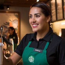 ¿Cuánto gana un barista de Starbucks? Conoce el tabulador de sueldos de 2024