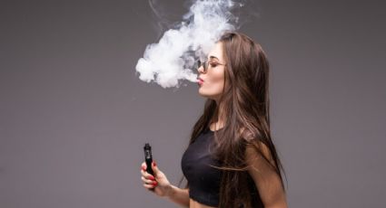 Las mujeres que 'vapean' tienen niveles de fertilidad menores, según estudio