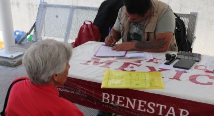 Bienestar envía mensaje a adultos mayores rezagados que no han tramitado tarjeta de PAGO