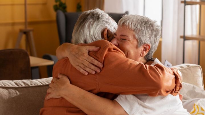 ¿Cómo es que la ropa puede ser una aliada terapéutica para personas con Alzheimer? Esto se sabe