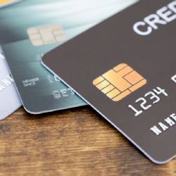 Los errores más comunes que las personas cometen con sus tarjetas de crédito y afectan sus finanzas