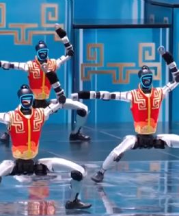 Robots guerreros protagonizan el Año Nuevo chino y exhiben el poder tecnológico de Pekín