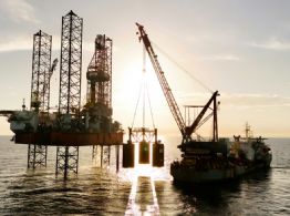 Tensión en Medio Oriente sacude a los mercados y reaviva temores de inflación